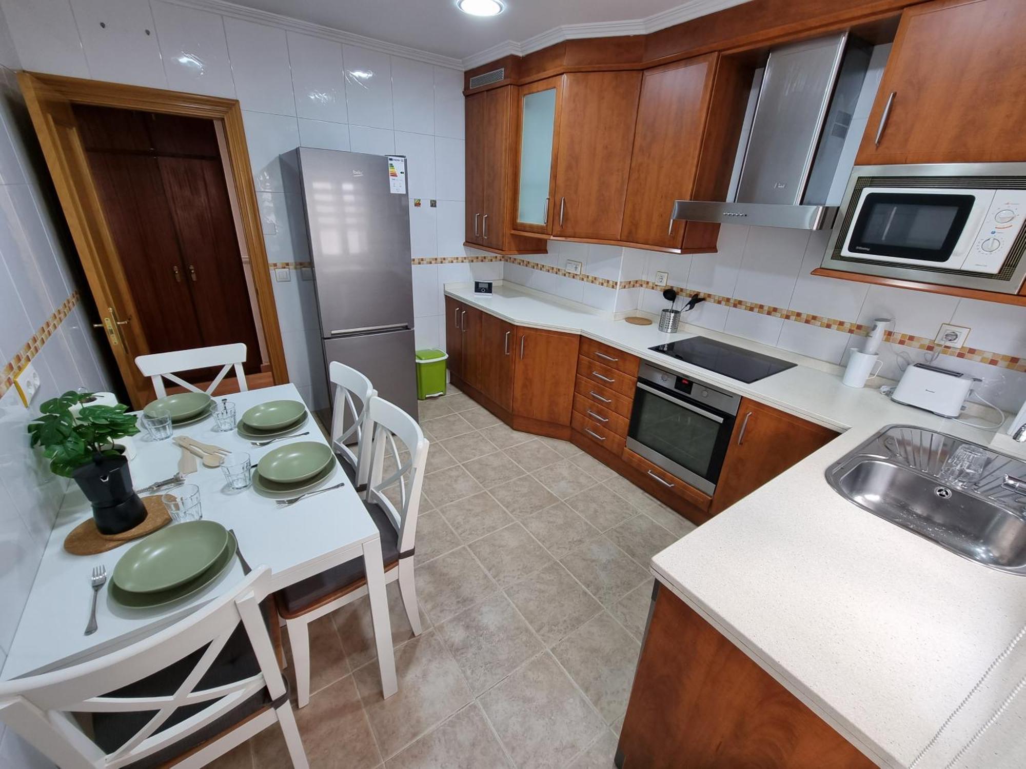 Apartamento Centrico De 3 Dormitorios Χιχόν Εξωτερικό φωτογραφία